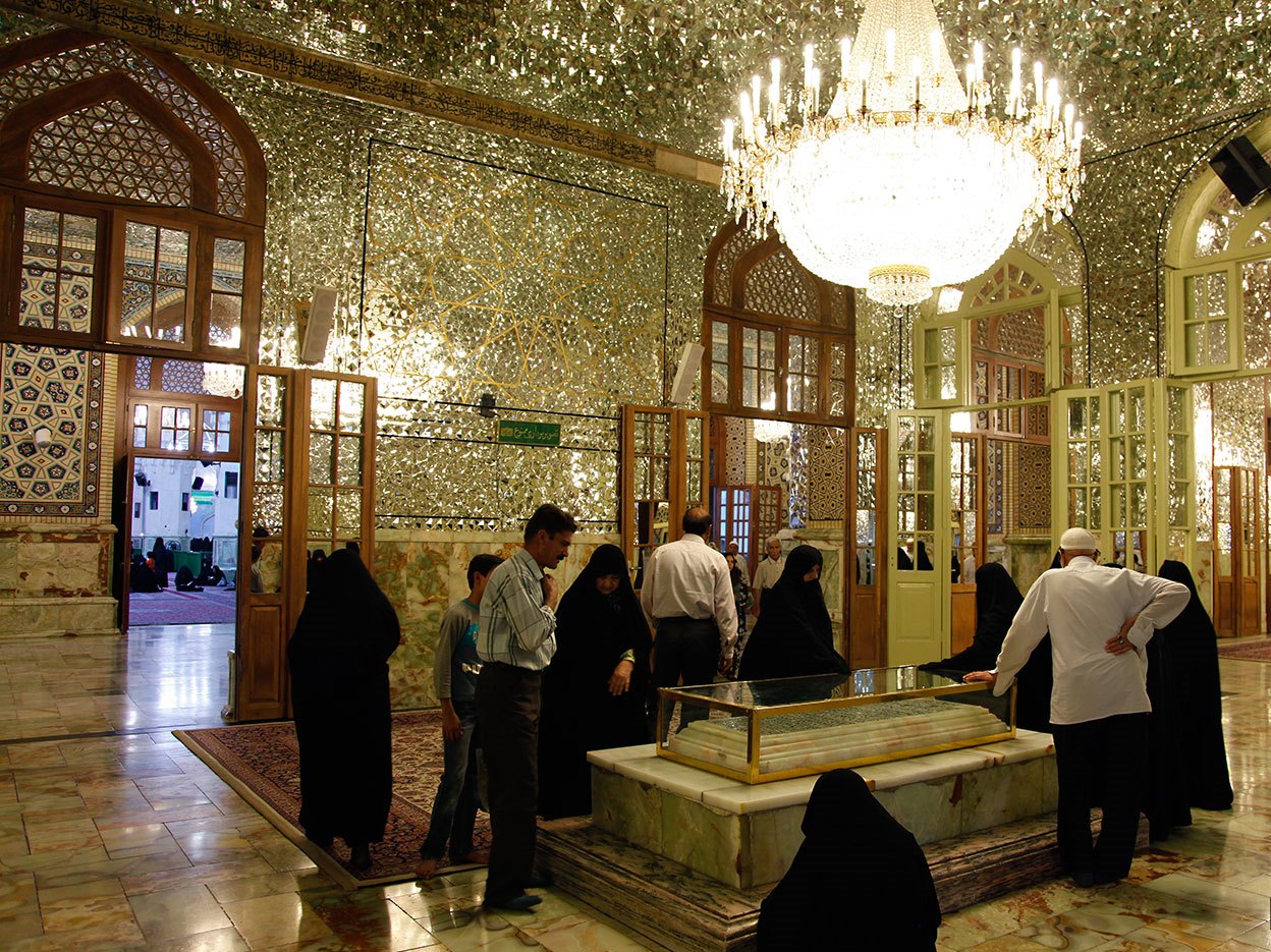 مقبره شیخ بهایی در تور مشهد