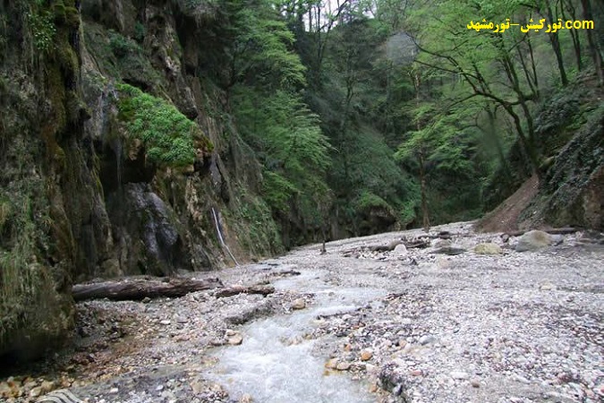 گلستان, آبشار باران کوه گلستان, آبشار باران کوه